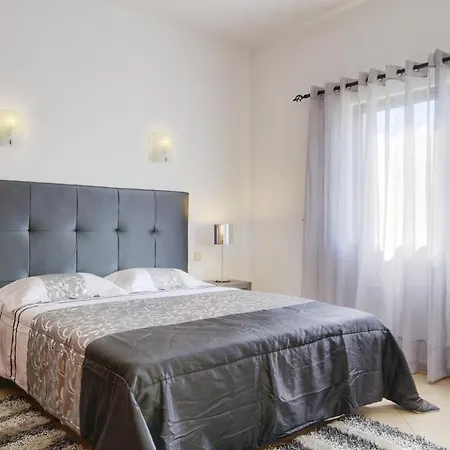 Villa Lourenco